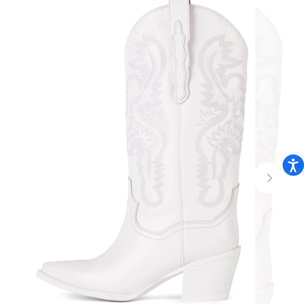 —SOLD— Amity 9.5W cowboy boots white cowgirl western